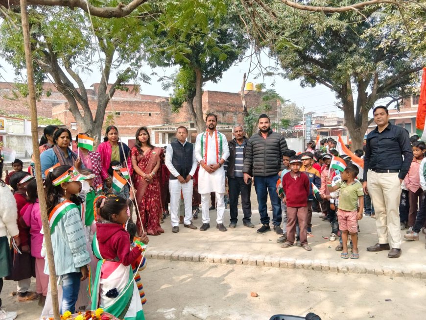 कंपोजिट विद्यालय सिंधिया में धूमधाम से मनाया गया गणतंत्र दिवस