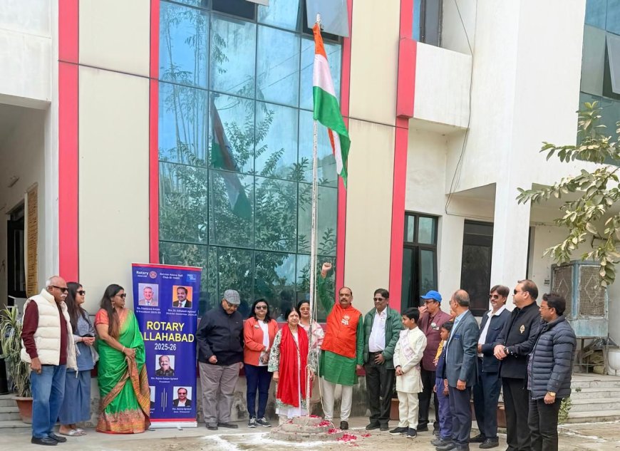 रोटरी इलाहाबाद के अध्यक्ष राजीव रंजन अग्रवाल ने 77वें गणतंत्र दिवस डॉ. अभिलाषा चतुर्वेदी के अस्पताल में बड़े ही हर्षोल्लास के साथ मनाया