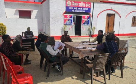 मवई व बाबा बाजार थाने में हुए समाधान दिवस में 15 मामले आये